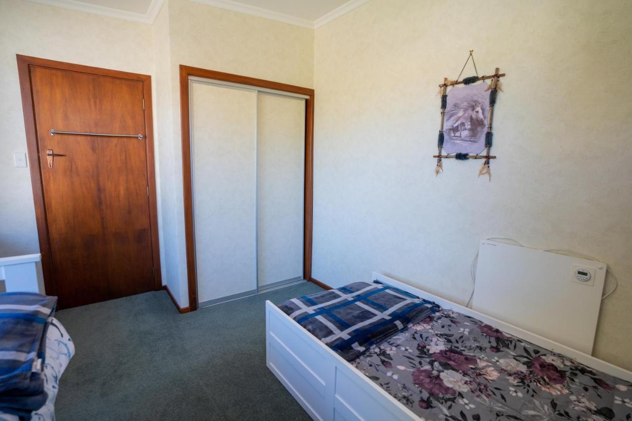 Dee'S On Bligh - Te Anau Holiday Home Extérieur photo