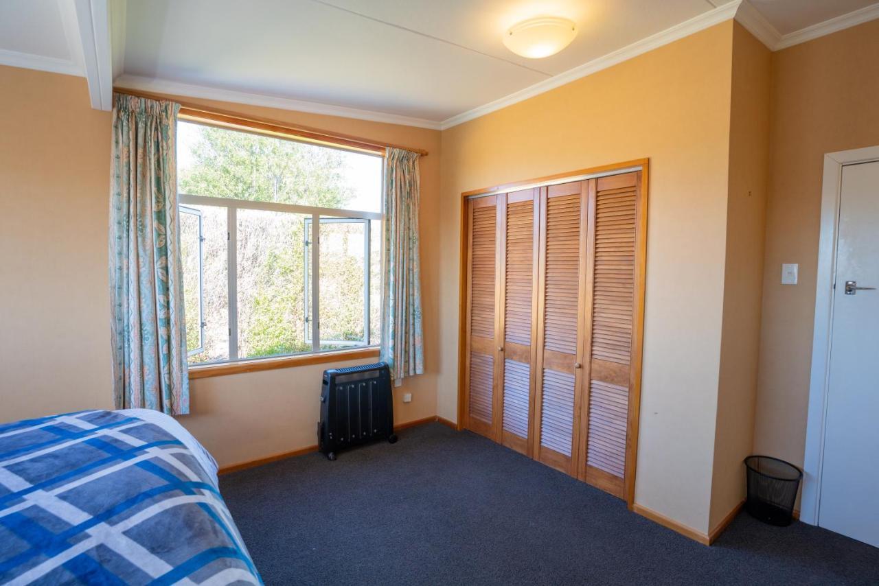 Dee'S On Bligh - Te Anau Holiday Home Extérieur photo
